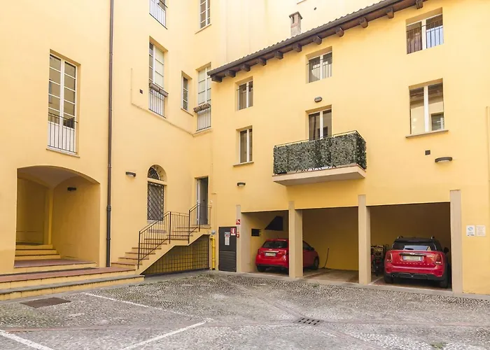 Casa Bocchi, Luxury Apartment In Historical Palace